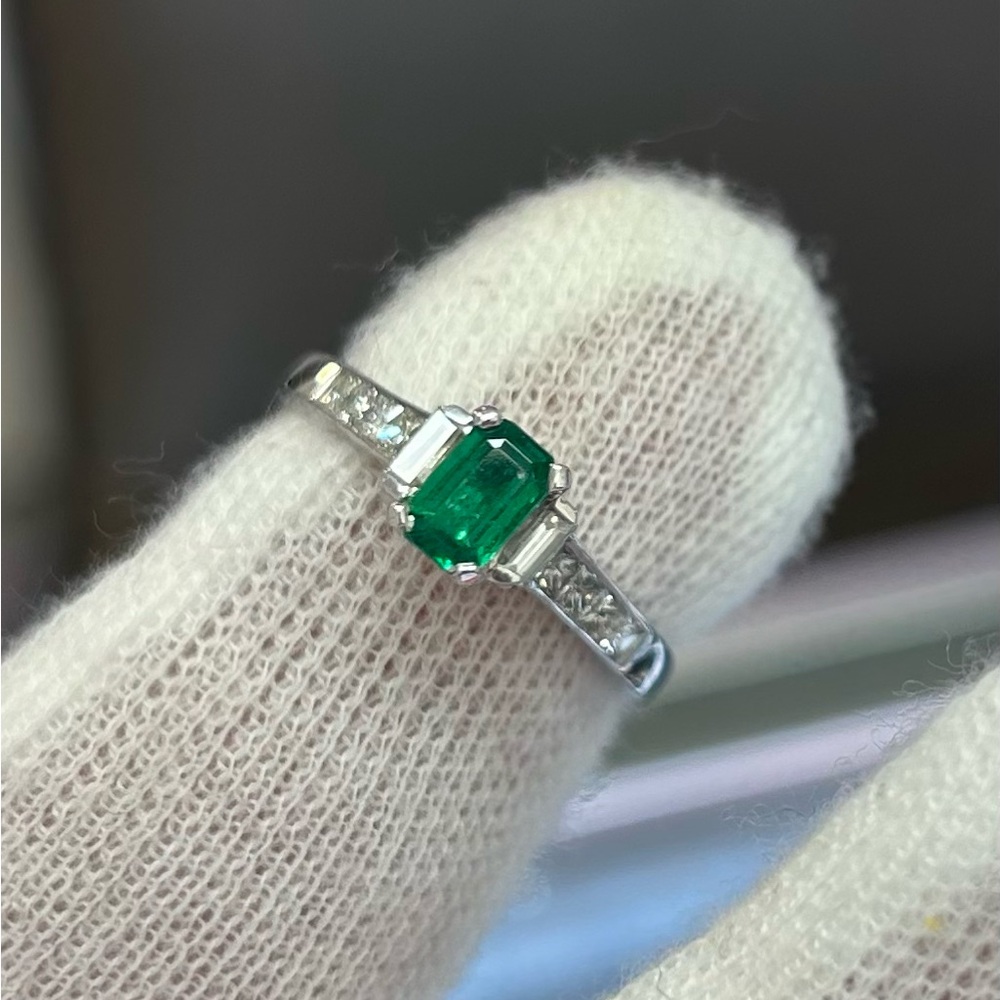 18kt White Gold Zambian Emerald and Diamond Ring